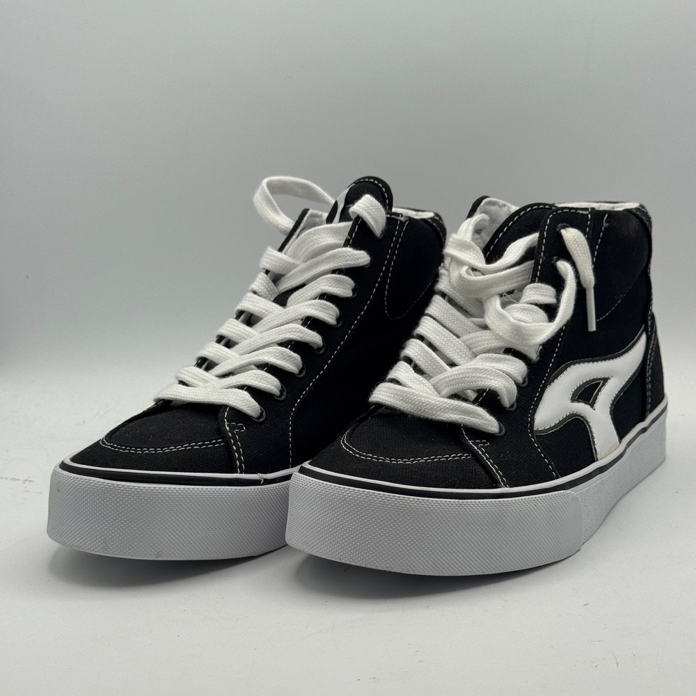 Airwalk Shoes Mens Size 4 Black White High Top Skate Sneakers Canvas Vulcanized